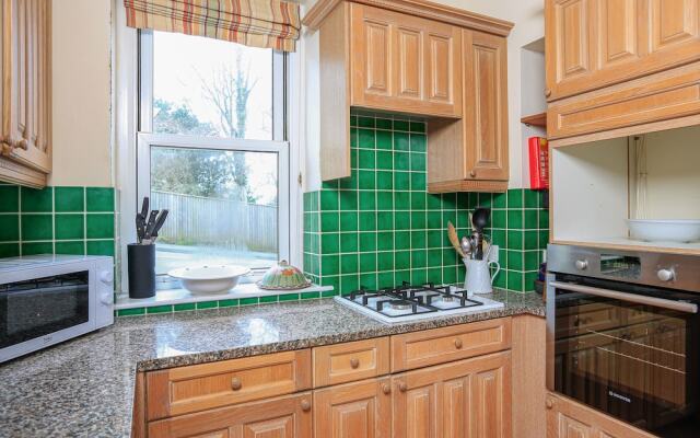1 Holmleigh