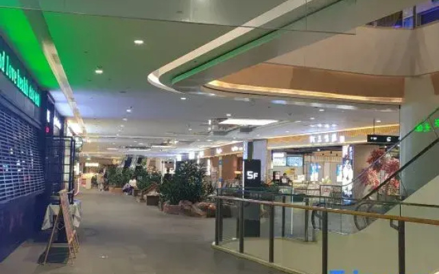 Youzi Homestay (Bengbu Yintai Cheng Wanda Plaza)