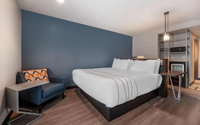 Vīb Hotel by Best Western Denver RiNo