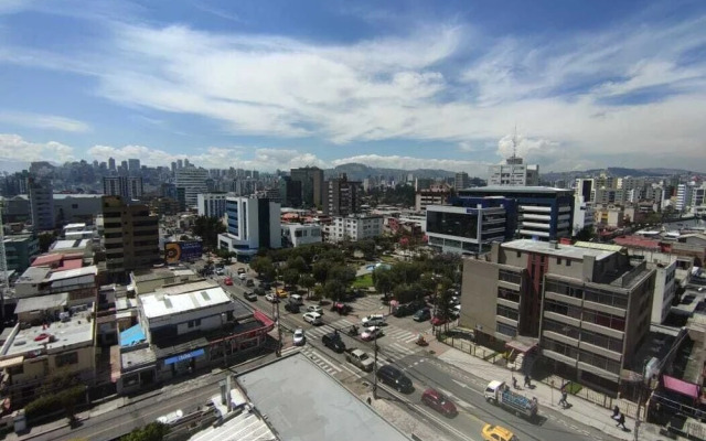 Val Hotel Santamaria Quito