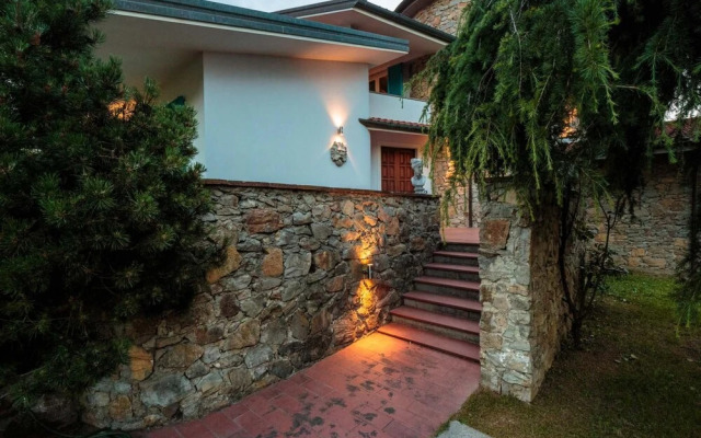 Villa Annalisa a Superbly Appointed Lucca Heaven