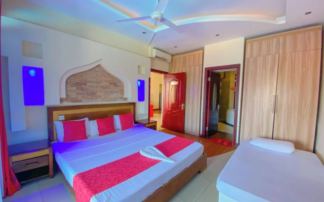 Sea Breeze Beachfront Apartments