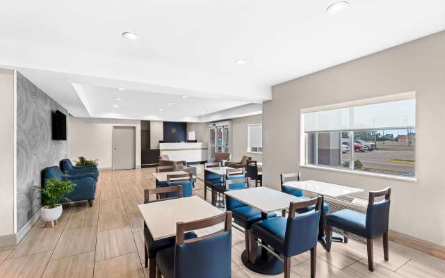 Best Western Ottumwa Inn & Suites