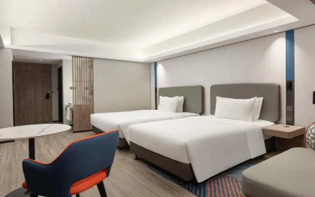 Vienna Hotel Shanghai Jiuxing Market Branch
