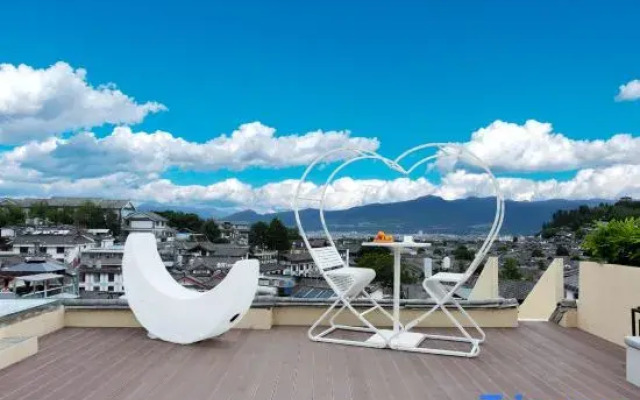 Shanye Yisu · Gucheng Panorama Resort Hotel (Lijiang Beimen Waterwheel)