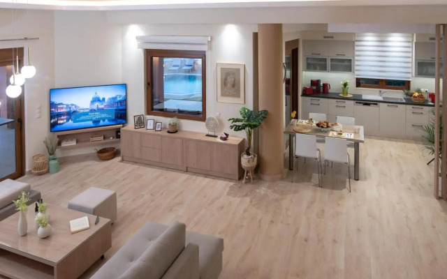 Cretan Vineyard Hill Villa 2