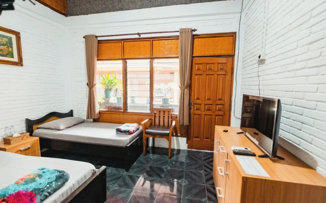 Tempo Doeloe Homestay