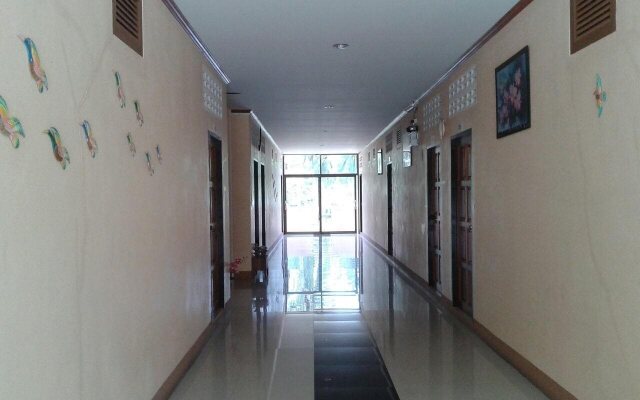 Orachon House