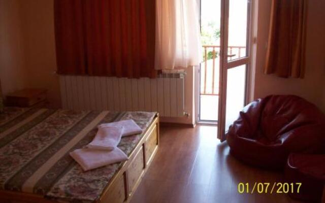 Guest House Gergevana