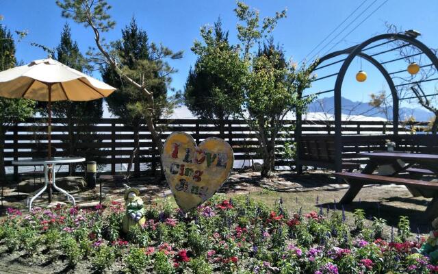 Flower and Star Garden Bed and Breakfast