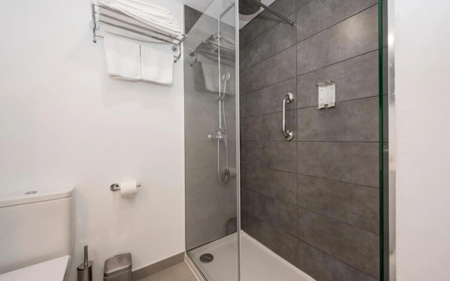 Camelina Suites