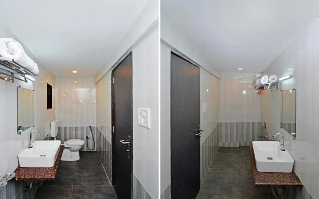 OYO 27751 Ashwarya Service Apartment