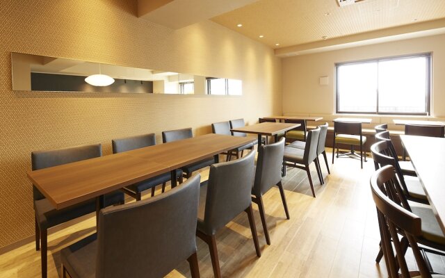 MONday Apart Premium Ueno
