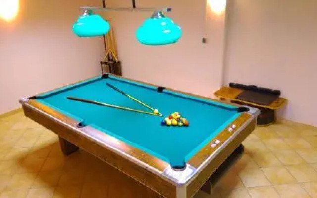 Aparthotel Bijeli Delfin