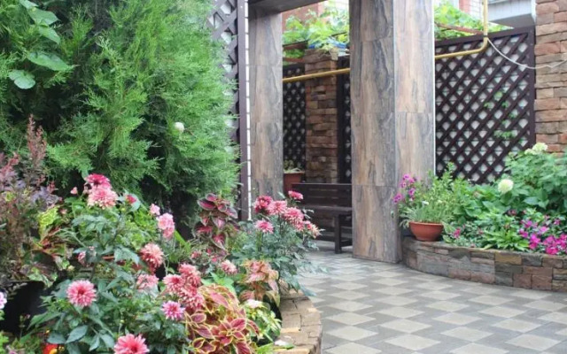 Guest House Semeynyy