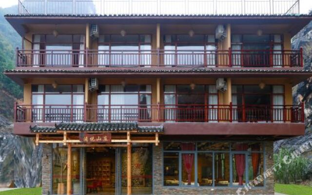 Yangshuo Yueyue Villa Hotel (Xingping Ancient Town Minjiang Scenic Area Branch)