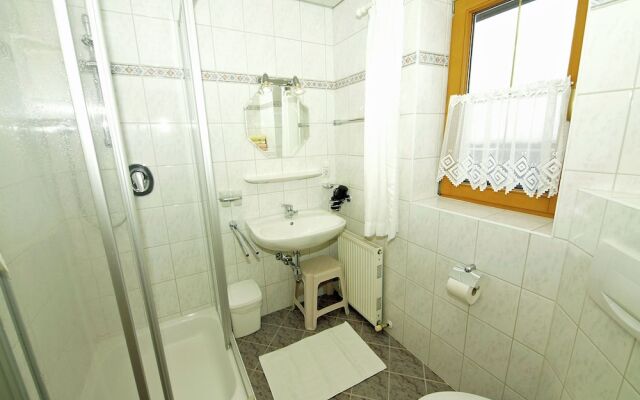 Modern Apartment in Strass im Zillertal Near Ski Area