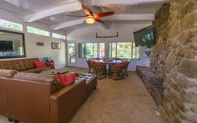 Fairway Cabin 3 Bedroom Home