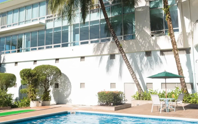 Palasia Hotel Palau