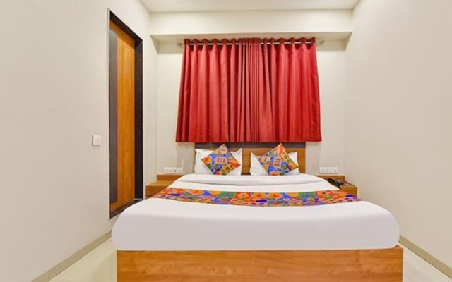 Hotel Happinex by OYO Rooms