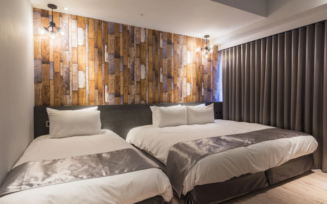 Sunrise Hotel