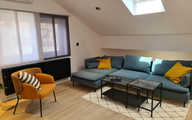 Guesthouse Porto 100m see, close Sandy beach, Pebble beach