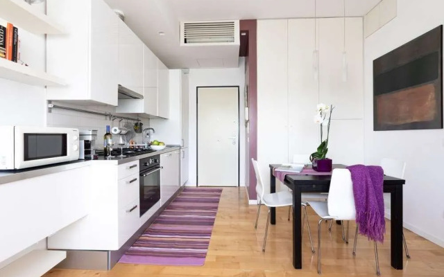 Lambertone Suburban House