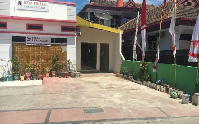 Hotel O Wisma Awal Fajar Syariah Near Mars Gym Bulukumba