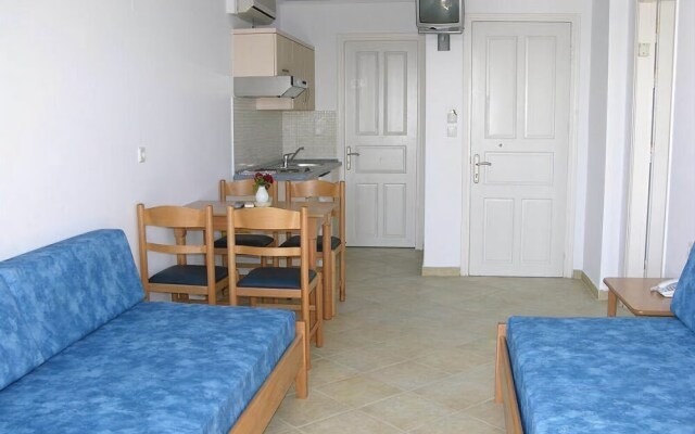 Vrachos Beach Hotel