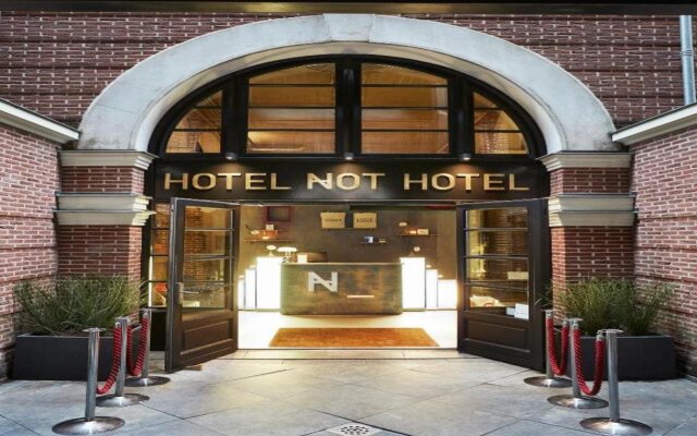 Hotel Not Hotel Amsterdam