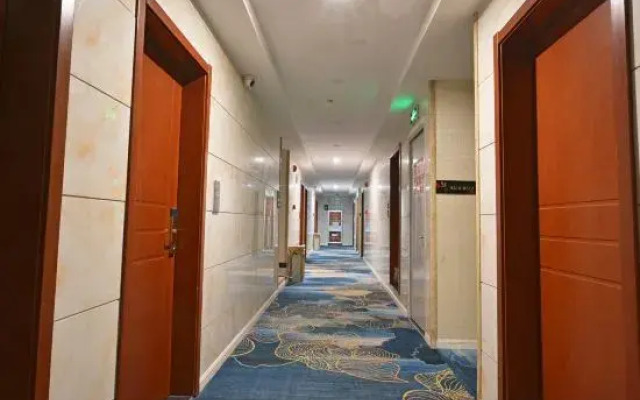 Jinzhai Hualian Business Hotel