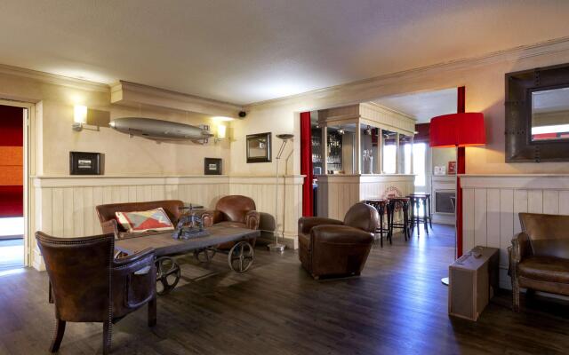 Brit Hotel Essentiel CHOLET