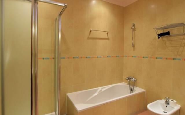 Delightful Villa in Algarrobo with Beach Nearby