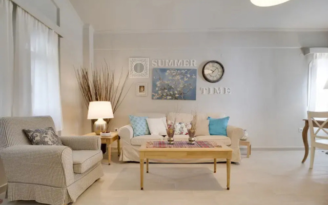 Ekatis House I