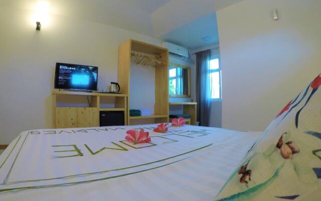 Ohana Maldives Hotel