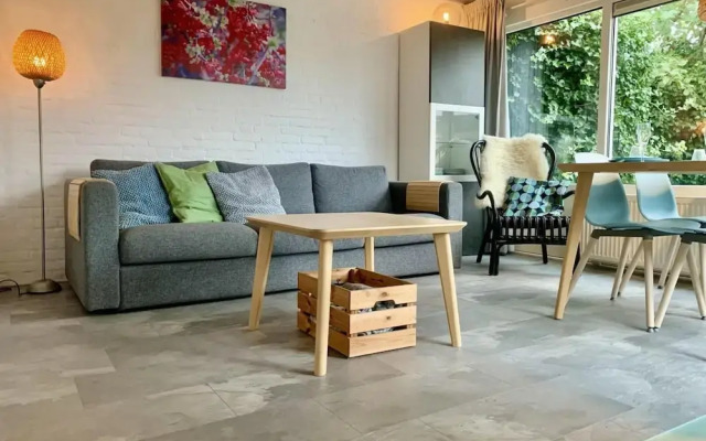 Modern Bungalow Near Beach, Forest