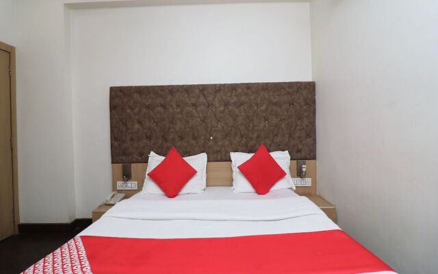 Oyo 22315 Hotel Rajdoot Gaurav