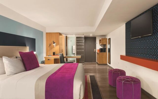 TRYP by Wyndham Isla Verde