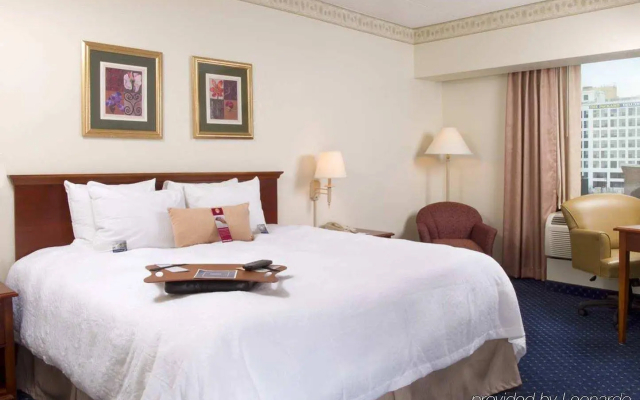 Hampton Inn Philadelphia Center City-Convention Center