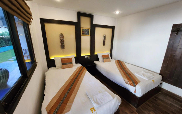 Pai Residence Chiangmai Gate