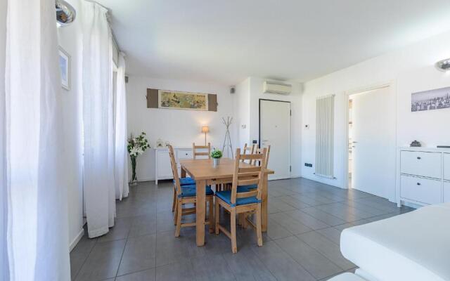 I Tulipani B5 Apartment by Wonderful Italy