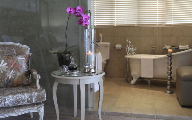 African Oceans Manor - Guest House