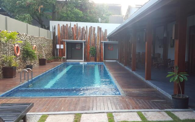 Grand Tembaga Hotel