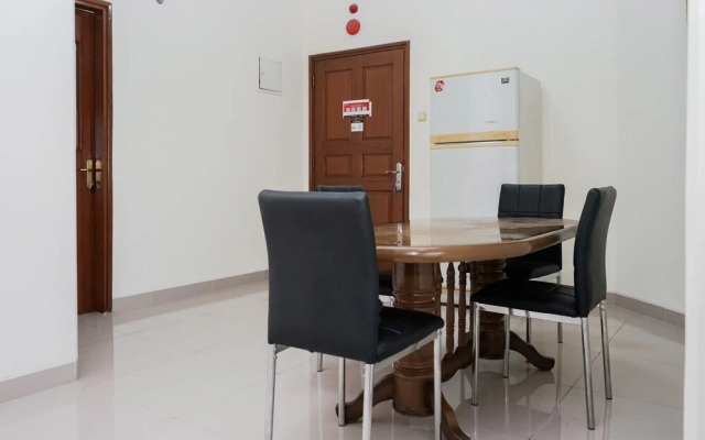Homey 3Br Kondominium Golf Karawaci Apartment