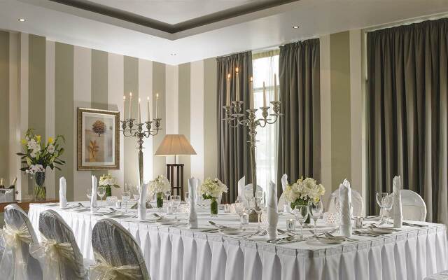 Sneem Hotel
