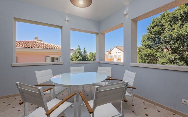 Apartments Berli 5