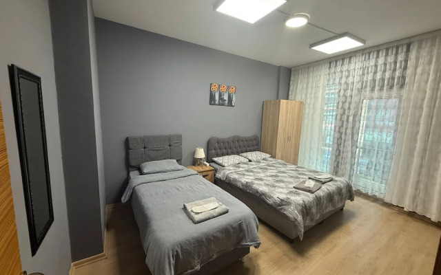 Sena House