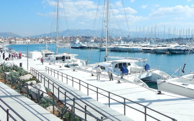 Classy Apartment w Terrace in the Heart of Split