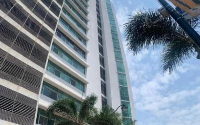 Apartamento VISTA Al RIO PUERTO SANTANA Riverfront 1