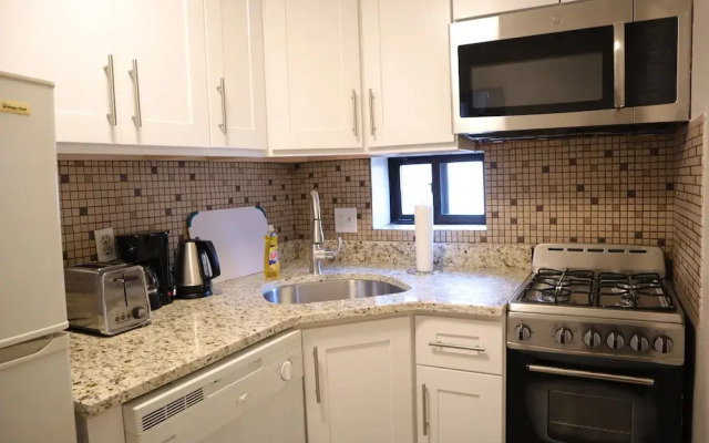 Rittenhouse Suites